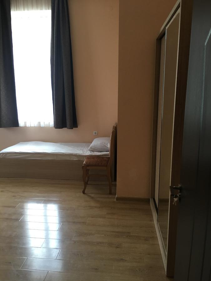 Kmg Hotel Khashuri Exteriér fotografie