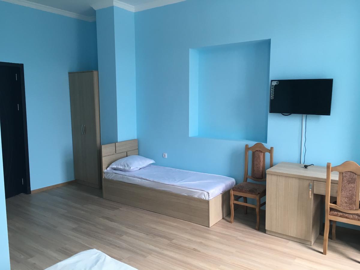 Kmg Hotel Khashuri Exteriér fotografie