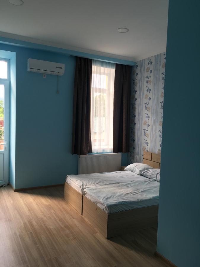 Kmg Hotel Khashuri Exteriér fotografie