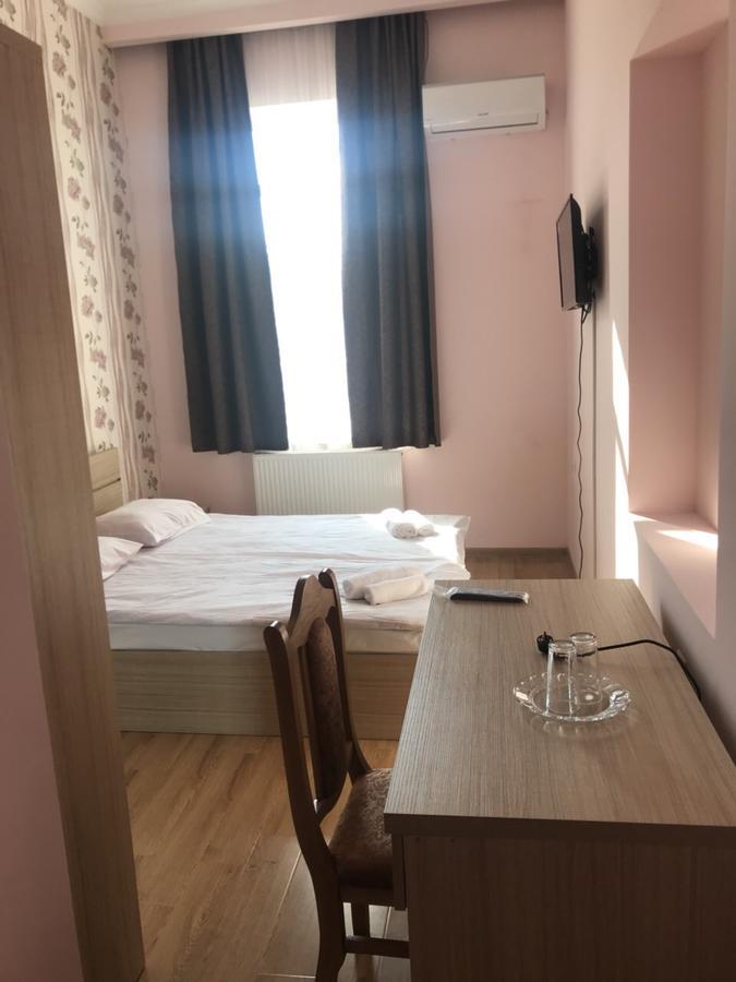 Kmg Hotel Khashuri Exteriér fotografie