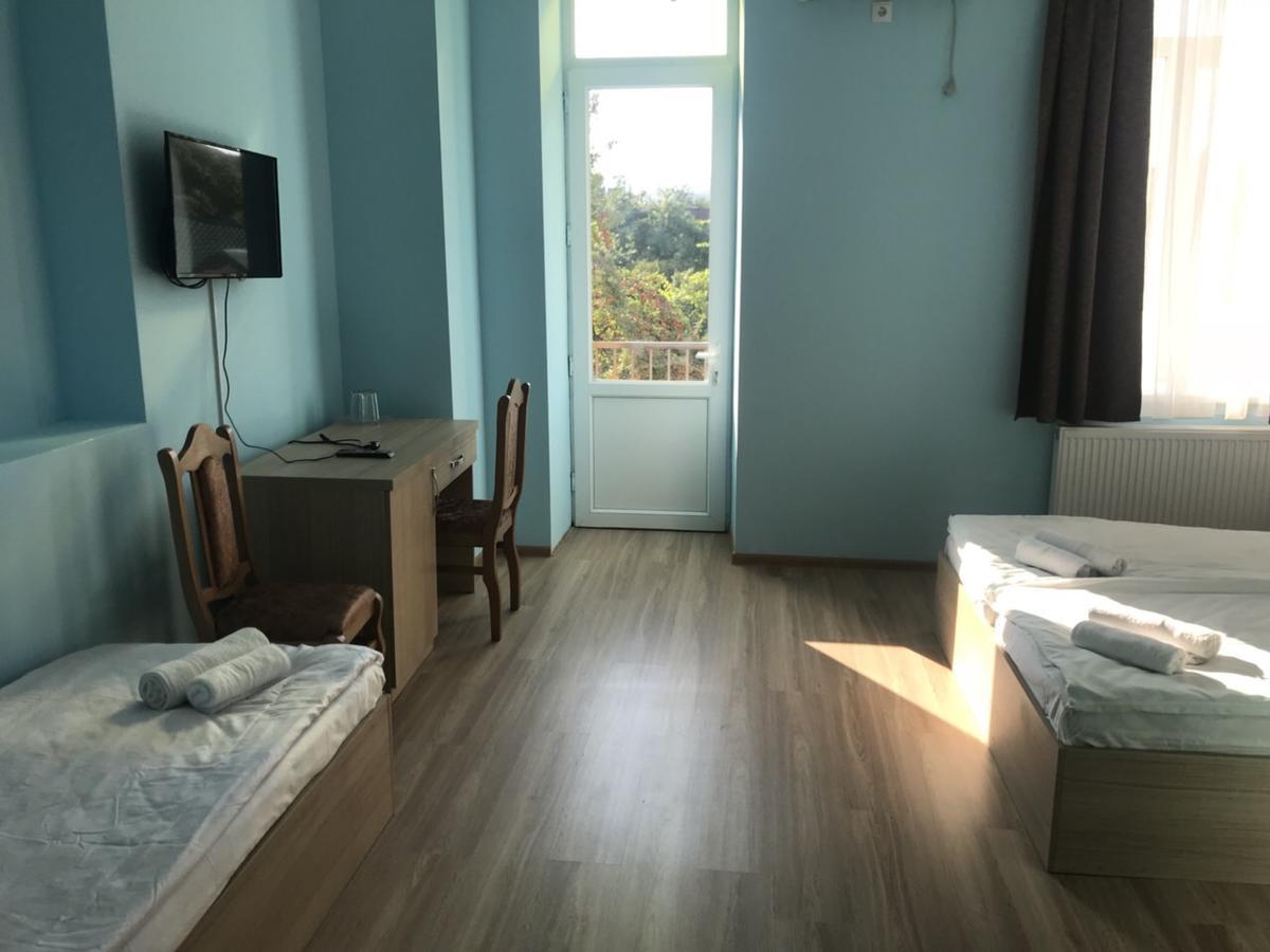 Kmg Hotel Khashuri Exteriér fotografie