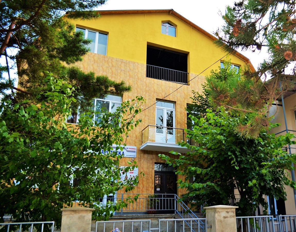 Kmg Hotel Khashuri Exteriér fotografie