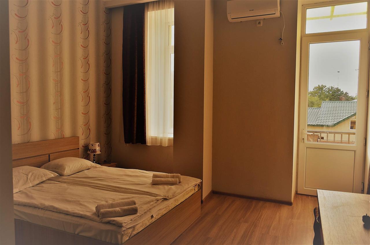 Kmg Hotel Khashuri Exteriér fotografie
